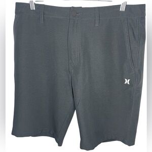 Hurley Dark Gray Men’s Shorts Versatile Mid-Length Design-Size 32